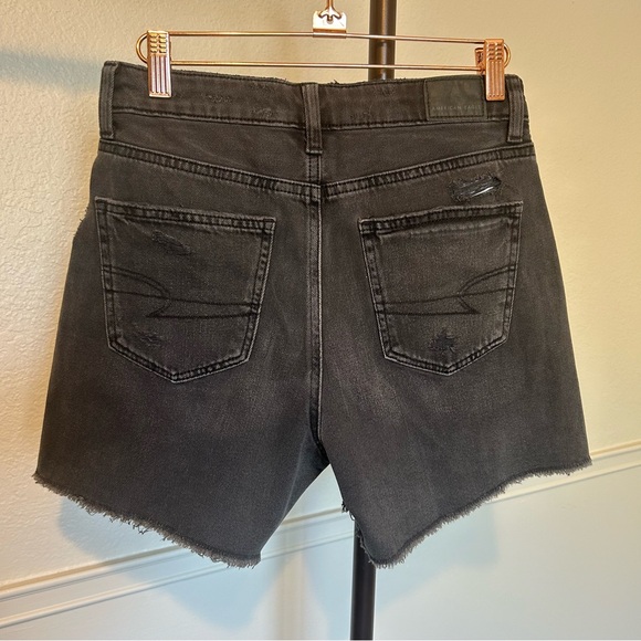 NWT American Eagle High Rise Crossover Waist Baggy Short Black Distressed Denim - Picture 8 of 16